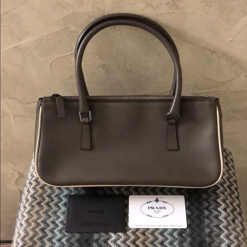 Pre-loved Prada mini handbag-turchese 10x5x3